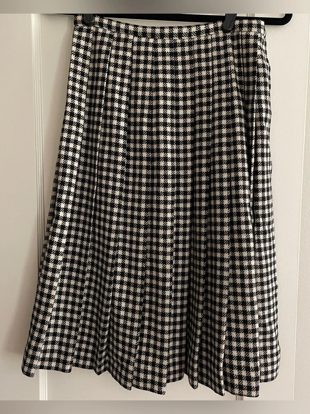 VTG Evan-Picone Black and White Houndstooth A-Line wool skirt